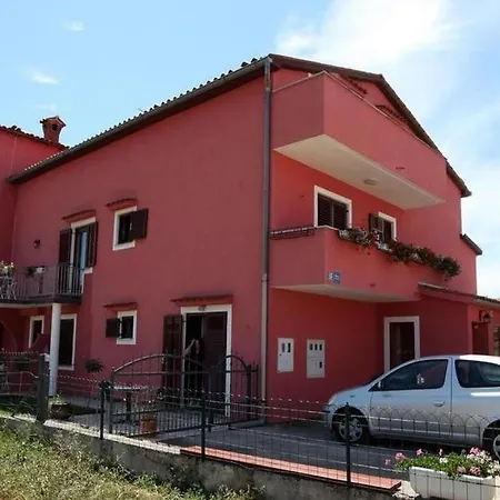 In Vrvari With Balcony, Air Conditioning, W-lan, Washing Machine 664-1 Daire Poreč
